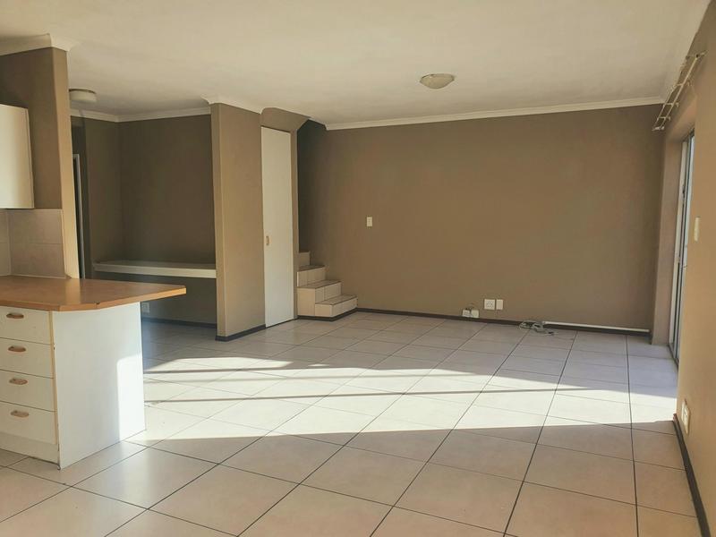 To Let 3 Bedroom Property for Rent in Bloubergstrand Western Cape